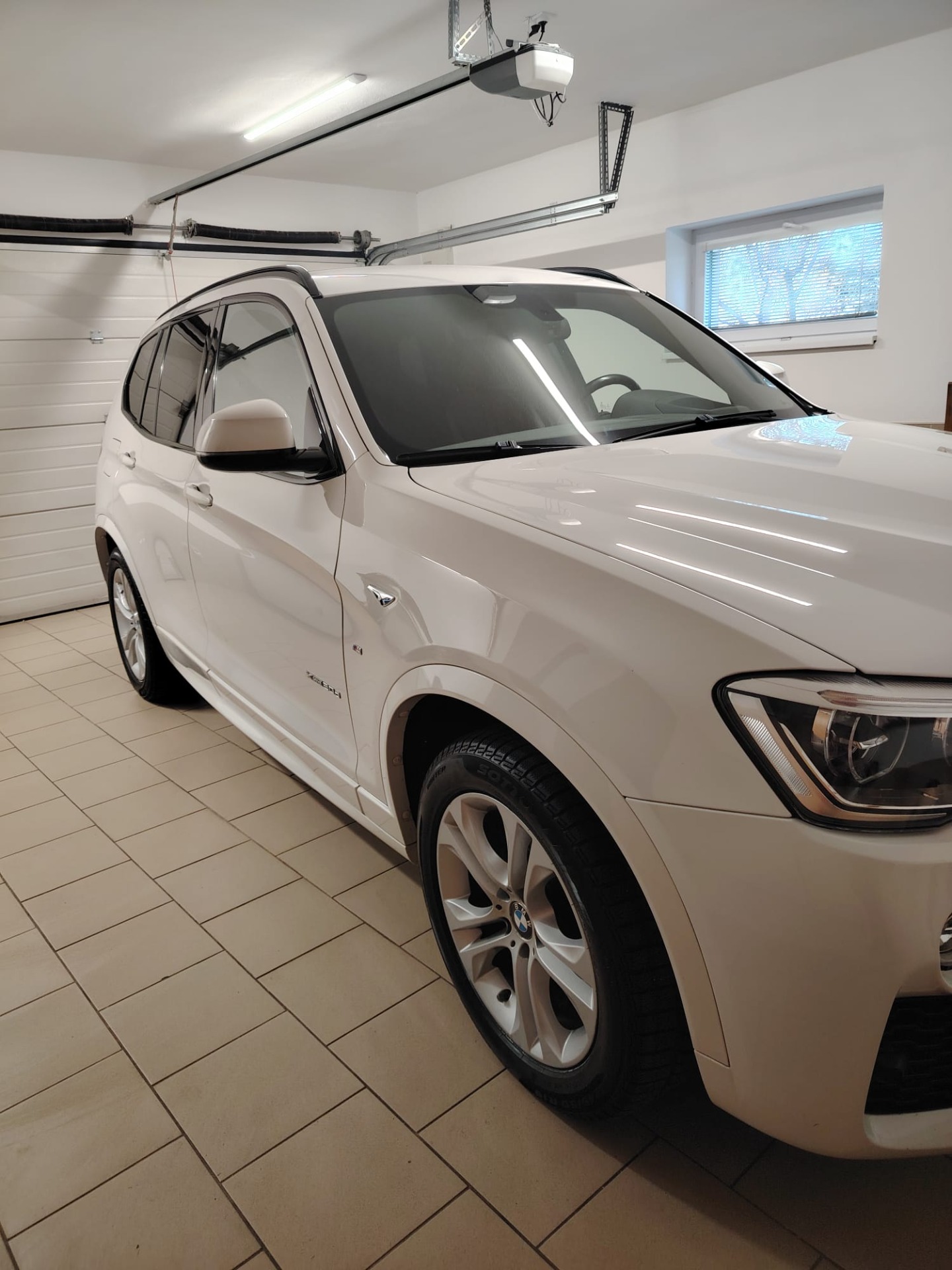 Odstránenie reklamných polepov 